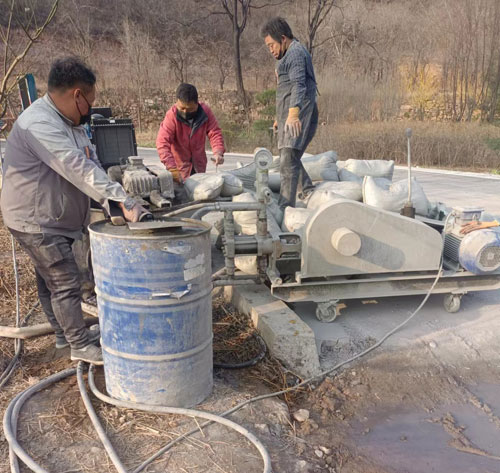 长泰路面下沉注浆